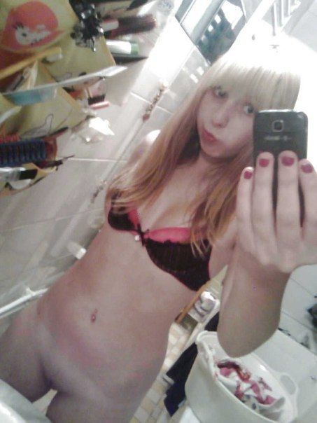 Sphinx reccomend selfie young nude pics