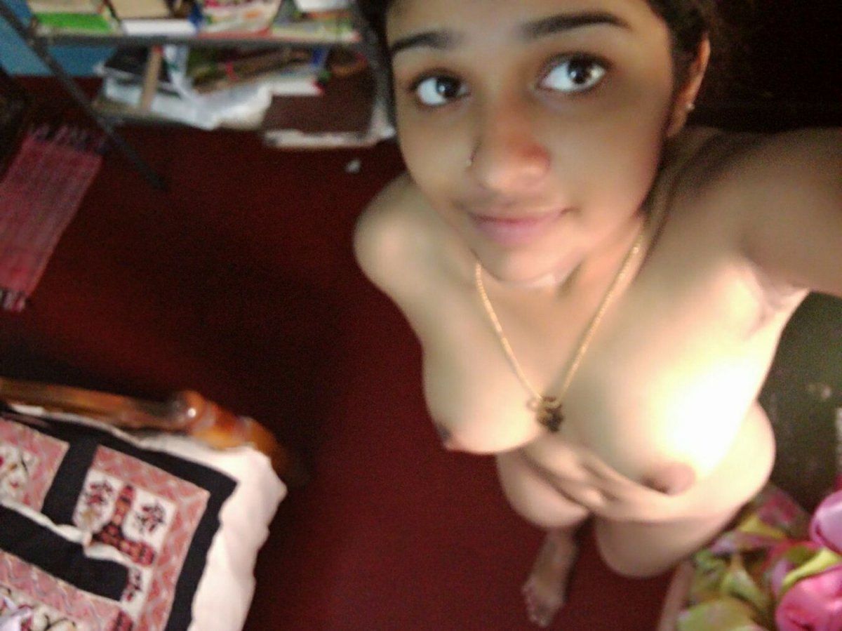 Malayalam Girl Naked Boobs
