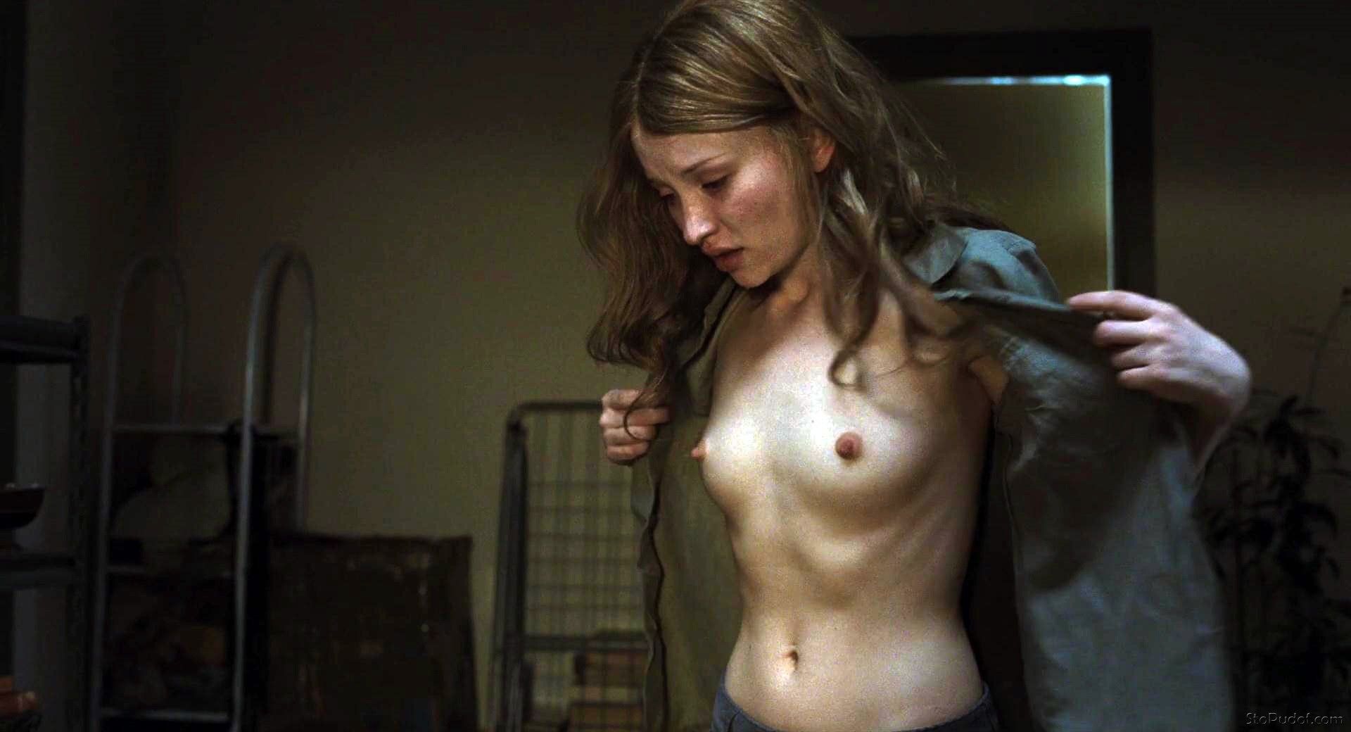 Nude photos of emily browning