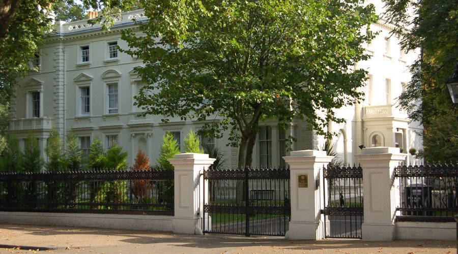 Cartier reccomend Russian embassy in vienna russian