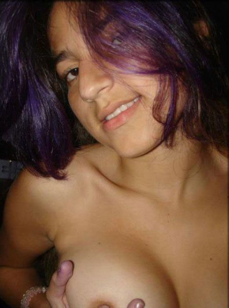 Nude teen boobs india