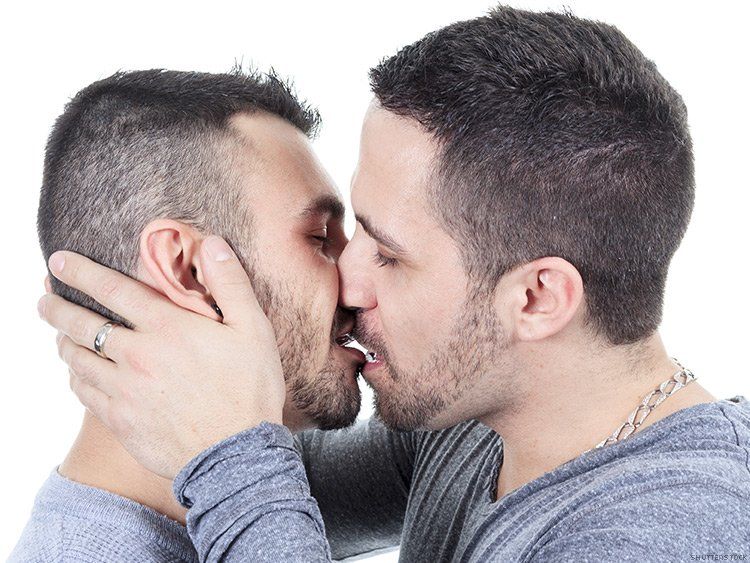Bisexual men seeking men