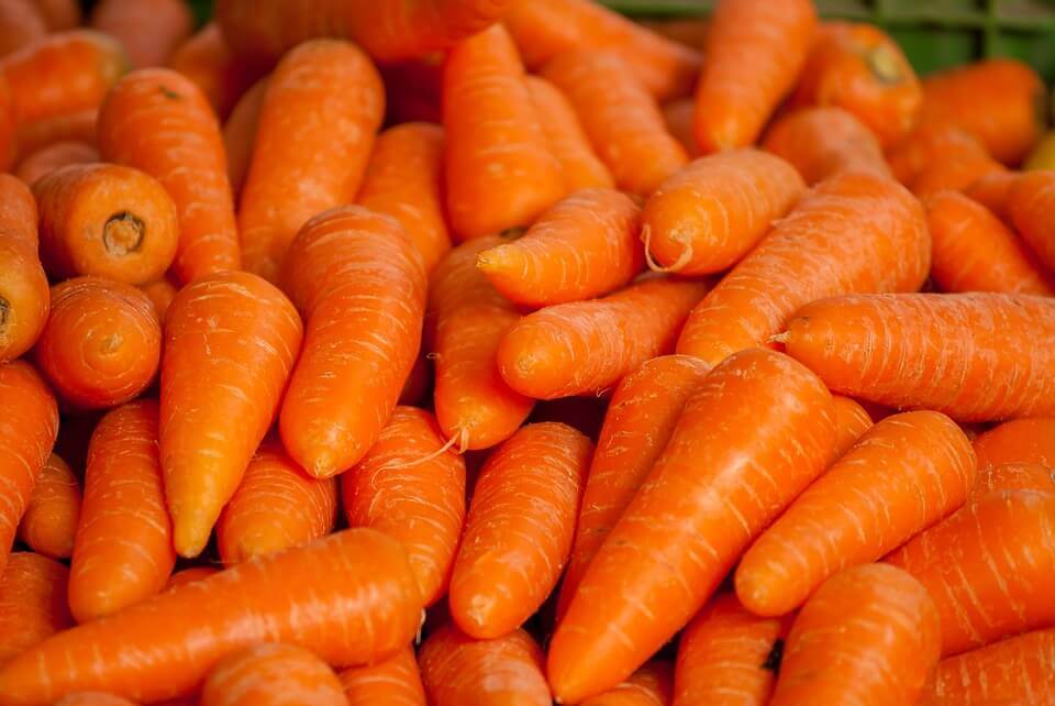 Twix reccomend Benifits of carrots facial use