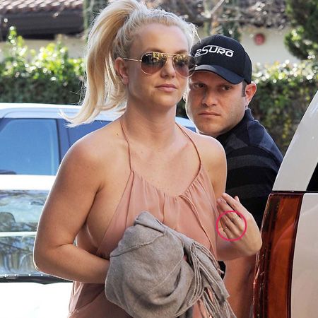 best of Side boob pics Britney spears