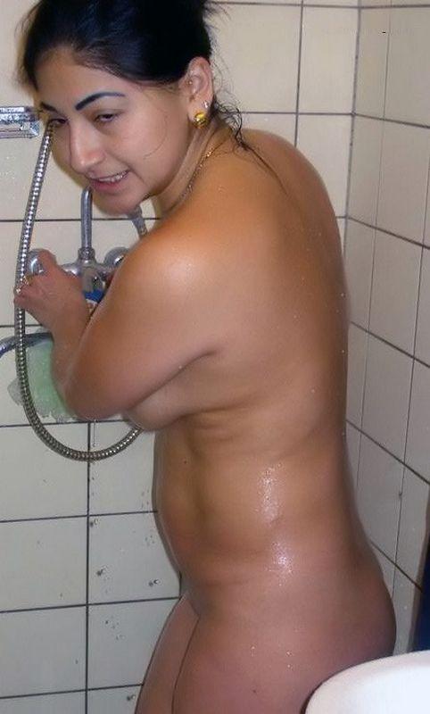 Austin reccomend Ciltoris hot topless in bathshower