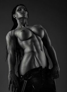 Black and white nude female bodybuilder photos