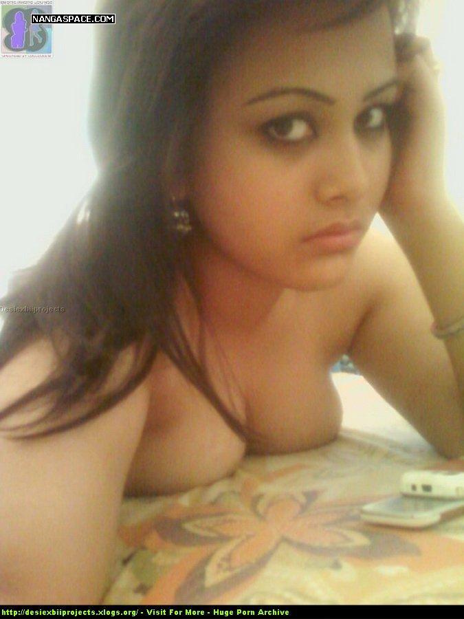 Bangladeshi nice nude girl