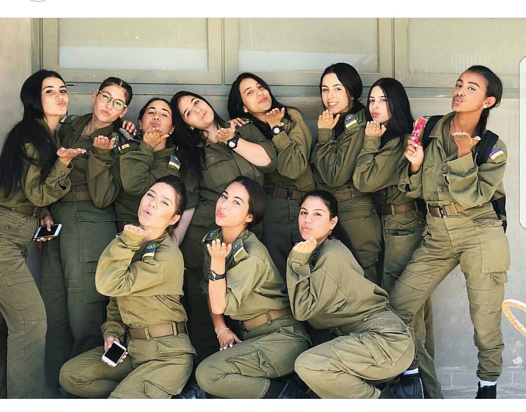 Hot israeli army girls image