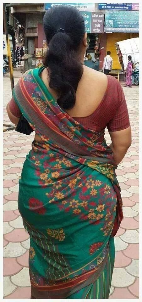 best of Indian In saree aunty busty