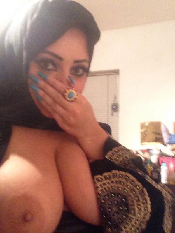 Hot Naked Big Boobs Iran Pics