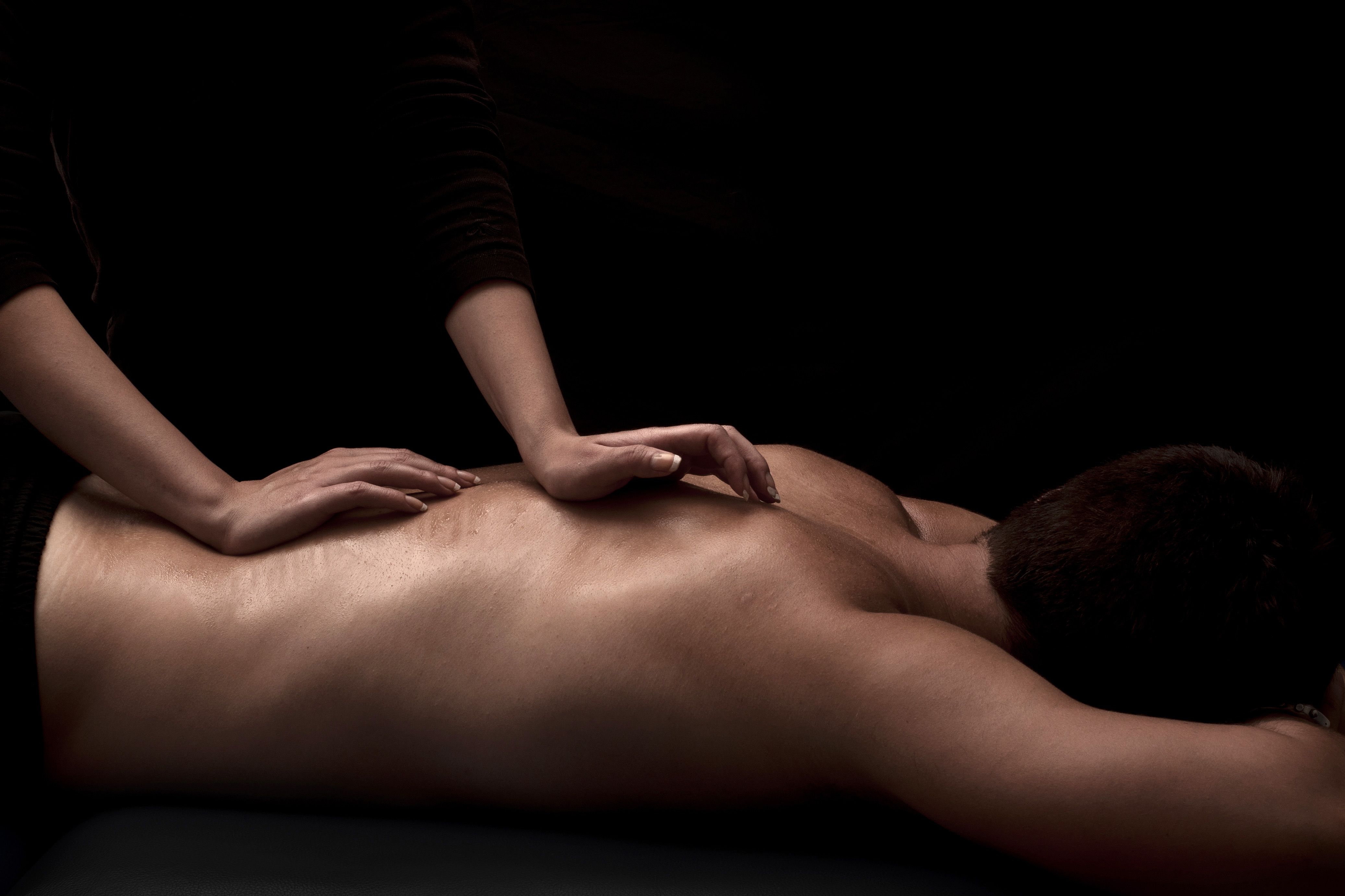 Massage parlors that jerk you off