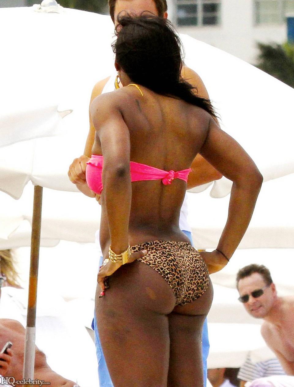 Williams tits serena 15 Pictures
