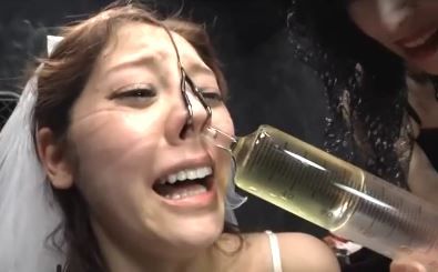Wild K. reccomend Slut drinking piss toilet