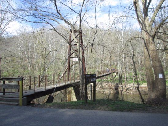 Swinging bridge state park