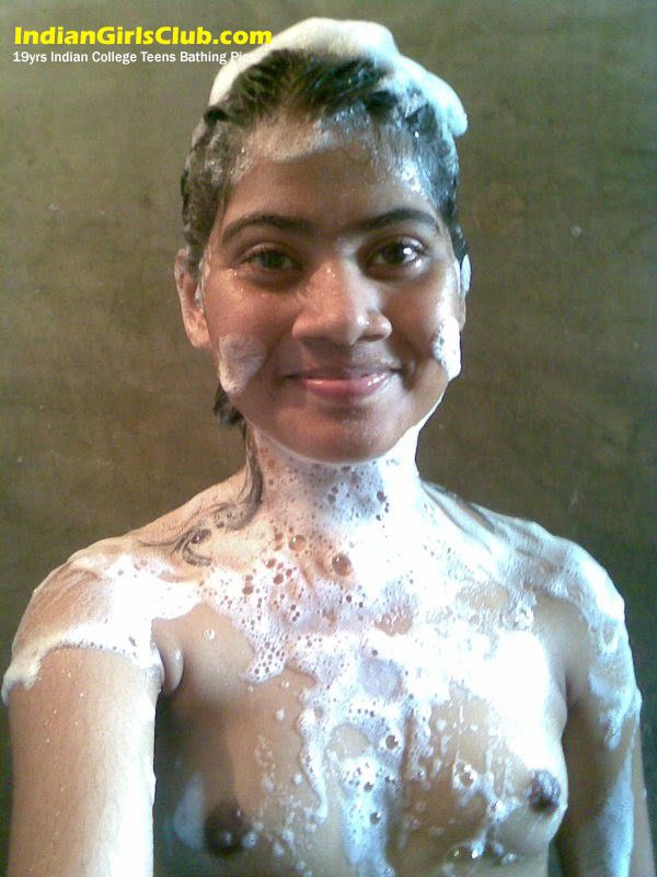 Teennage girls nude hot bathing photos