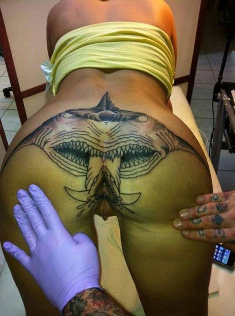 Pussy tattoos